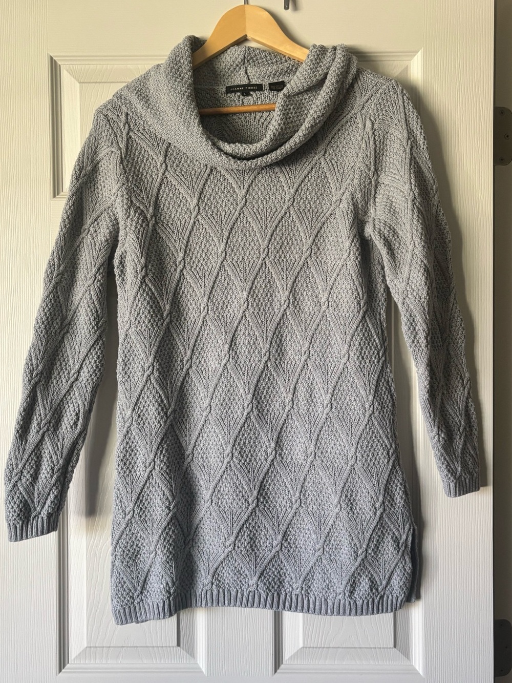 JEANNE PIERRE Light Gray‎ Cable Knit Cowl Neck Sweater
